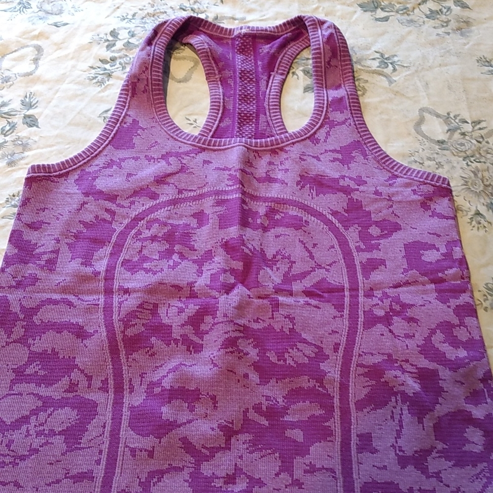 Lululemon Swiftly Tech Racerback - Picture 5 of 9